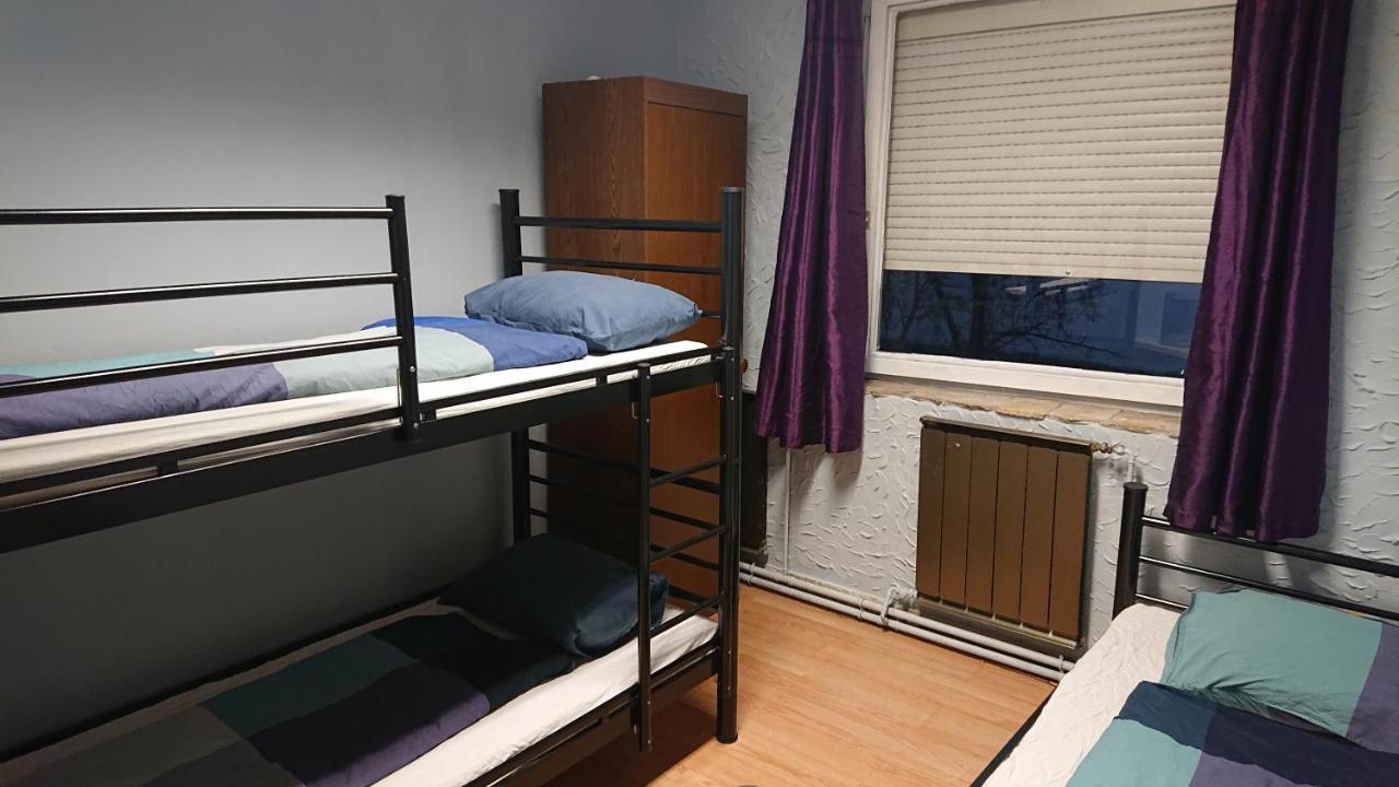 Hostel Pillango Munkasszallo Budapest Exterior foto